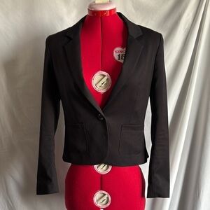 Divided Black Blazer Tailored Notched Lapels SM422